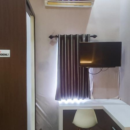 Reddoorz Syariah Near Sultan Syarif Kasim II Airport Hotel Pekanbaru Buitenkant foto